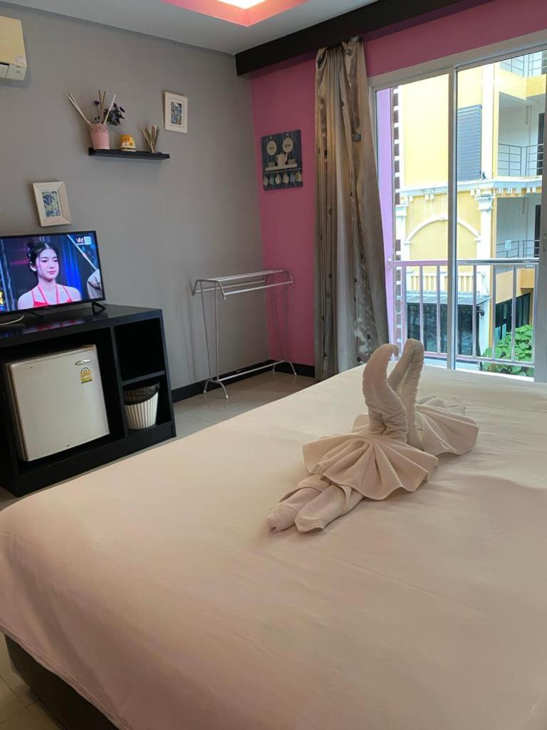 Lavender Patong Hotel מראה חיצוני תמונה