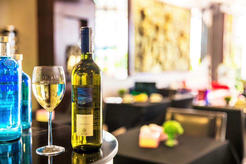 Lavender Patong Hotel מראה חיצוני תמונה