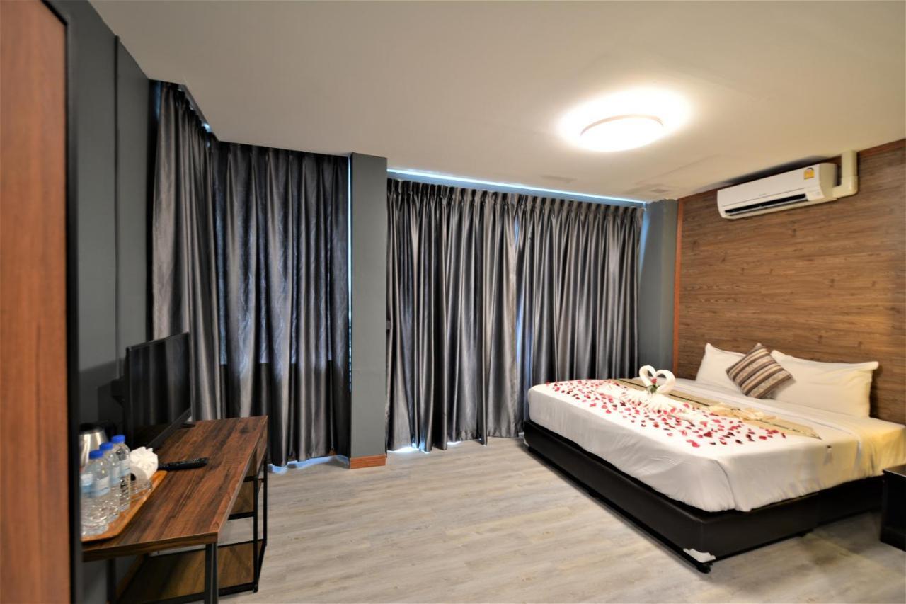 Lavender Patong Hotel מראה חיצוני תמונה